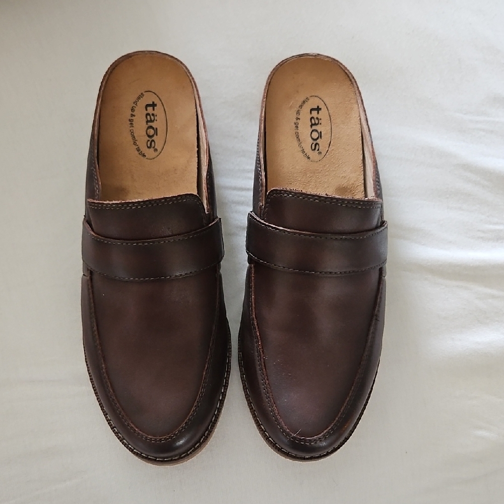 Taos Footwear Womens Dark Brown Slip-On Loafers